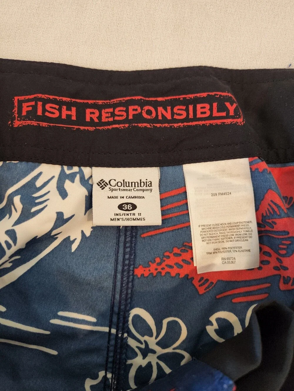 Columbia PFG Omni Shade Mens Fish Print Board Shorts Sz 36 Tropical
